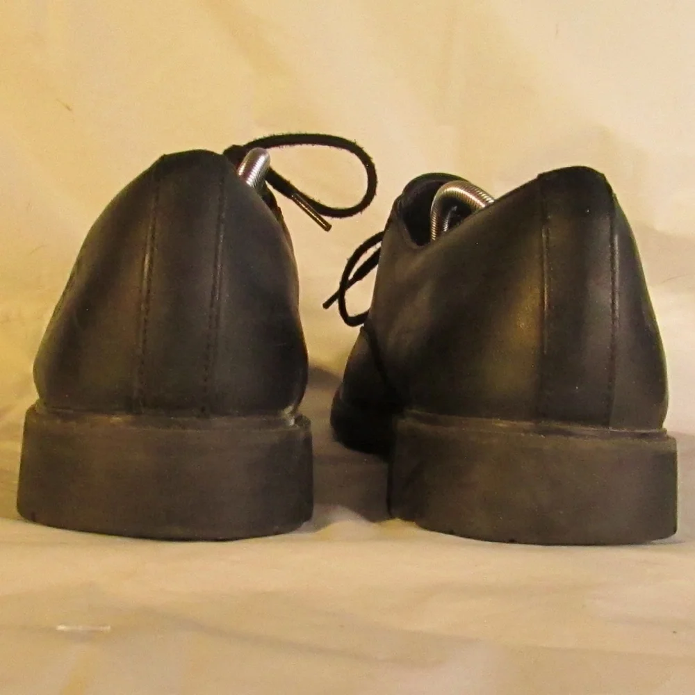 Timberland Black Leather Oxfords